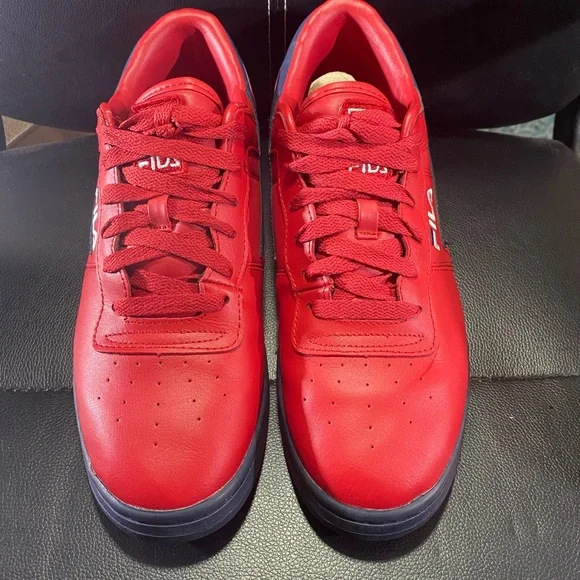 Fila Men's Bold Red Sneakers Size 10.5 - Picture 4 of 10